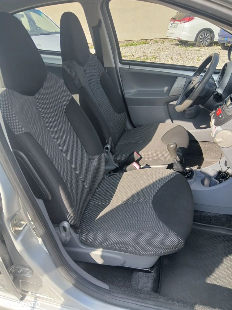 Toyota Aygo - 17