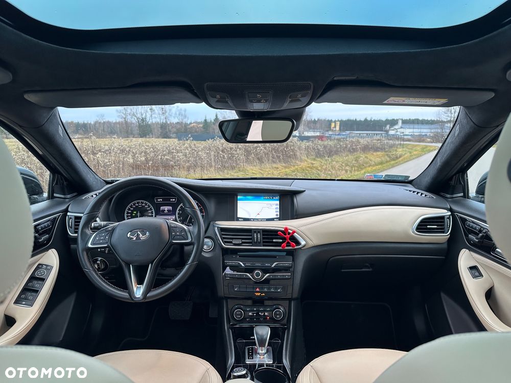 Infiniti QX - 11