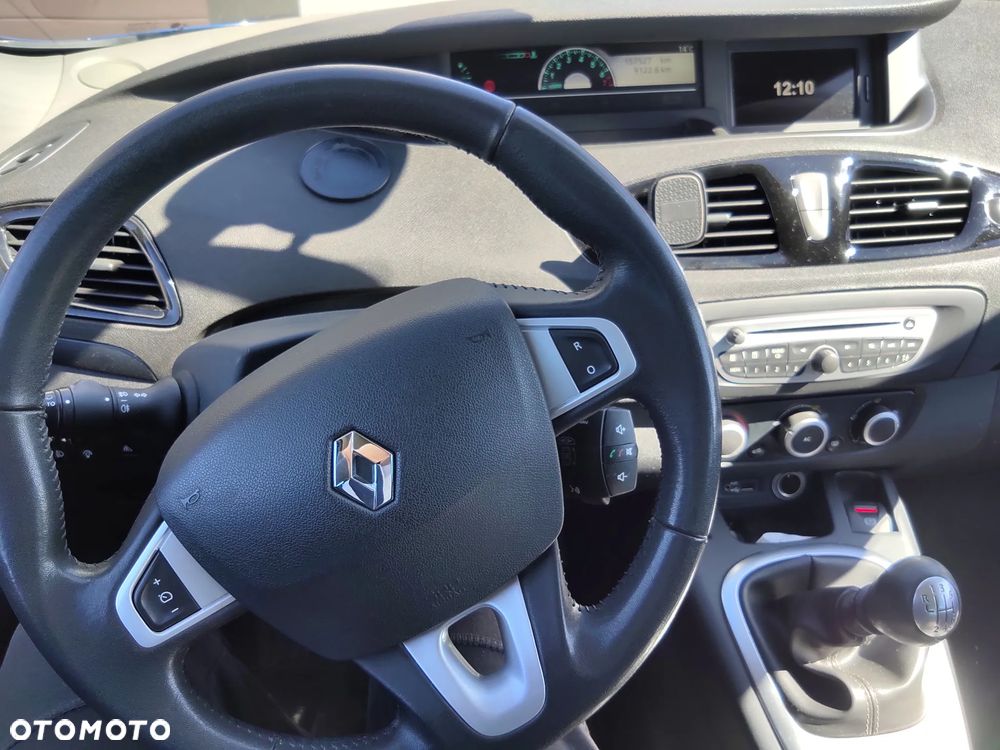 Renault Megane 1.6 16V 110 Dynamique - 13