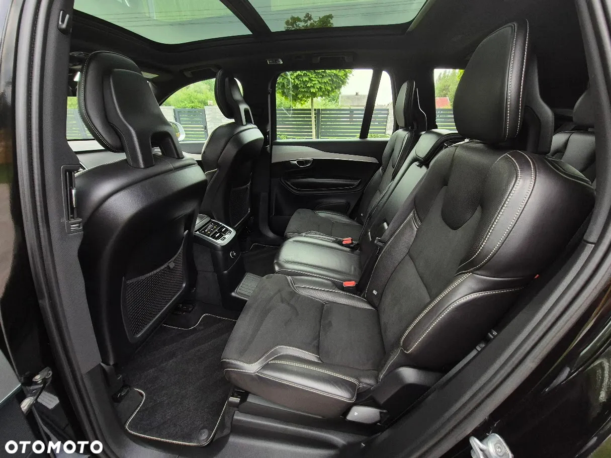 Volvo XC 90 T8 AWD Plug-In Hybrid R-Design 7os - 18
