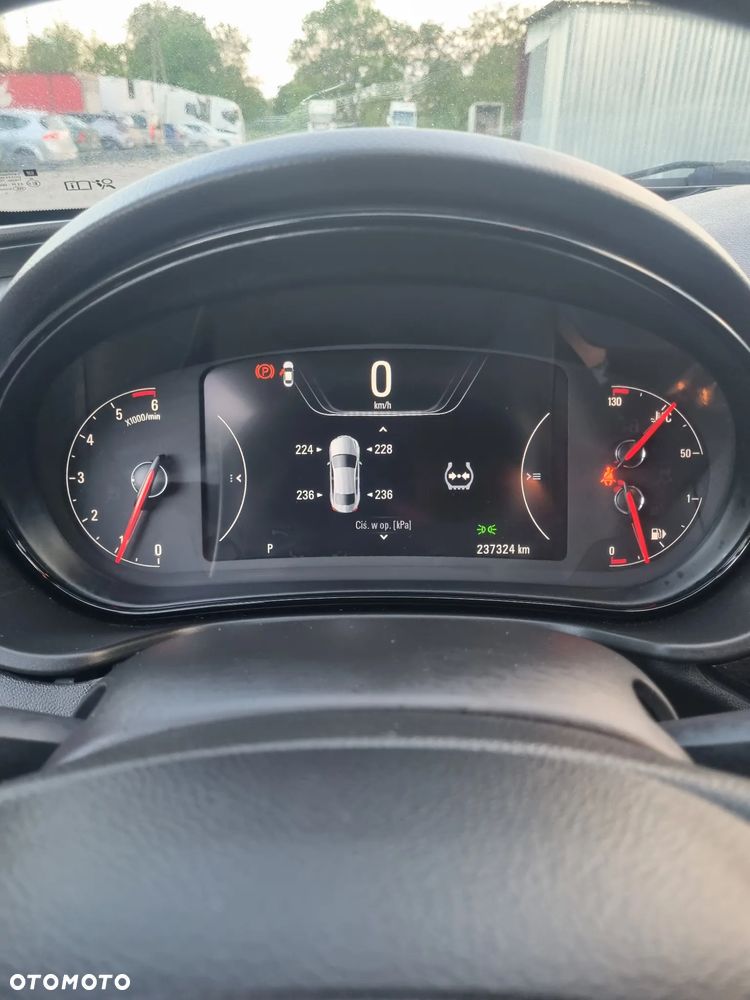 Opel Insignia 2.0 CDTI Executive - 18