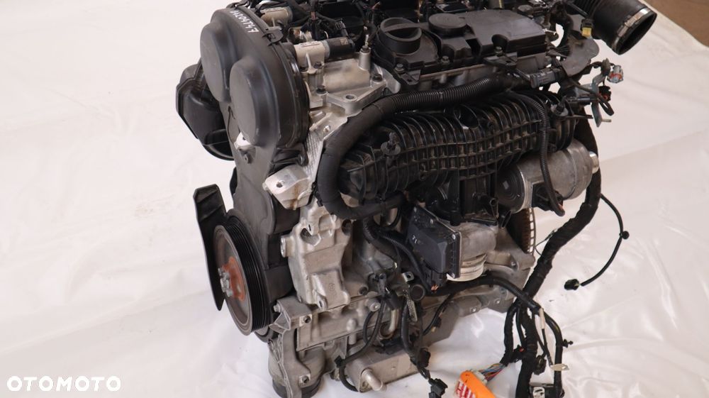 VOLVO XC40 2.0 T4 SILNIK B4204T47 - 5