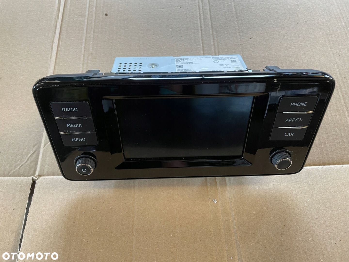 SKODA SCALA RADIO WYŚWIETLACZ 654035871A - 2