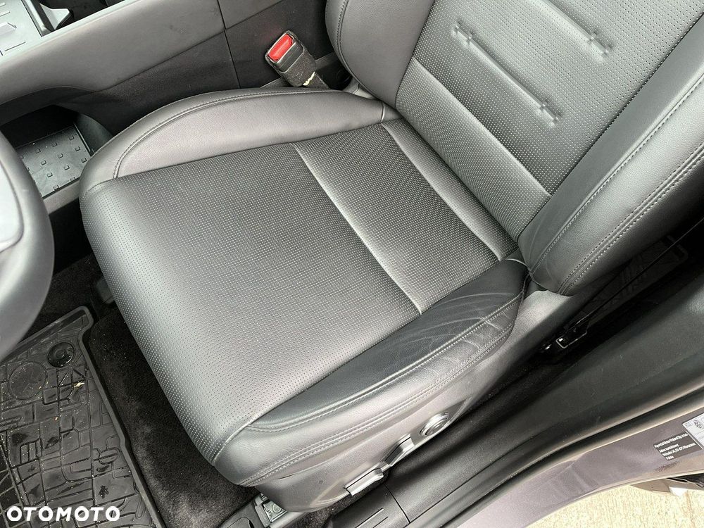 Hyundai Santa Fe 1.6 T-GDI HEV Platinum 4WD - 12