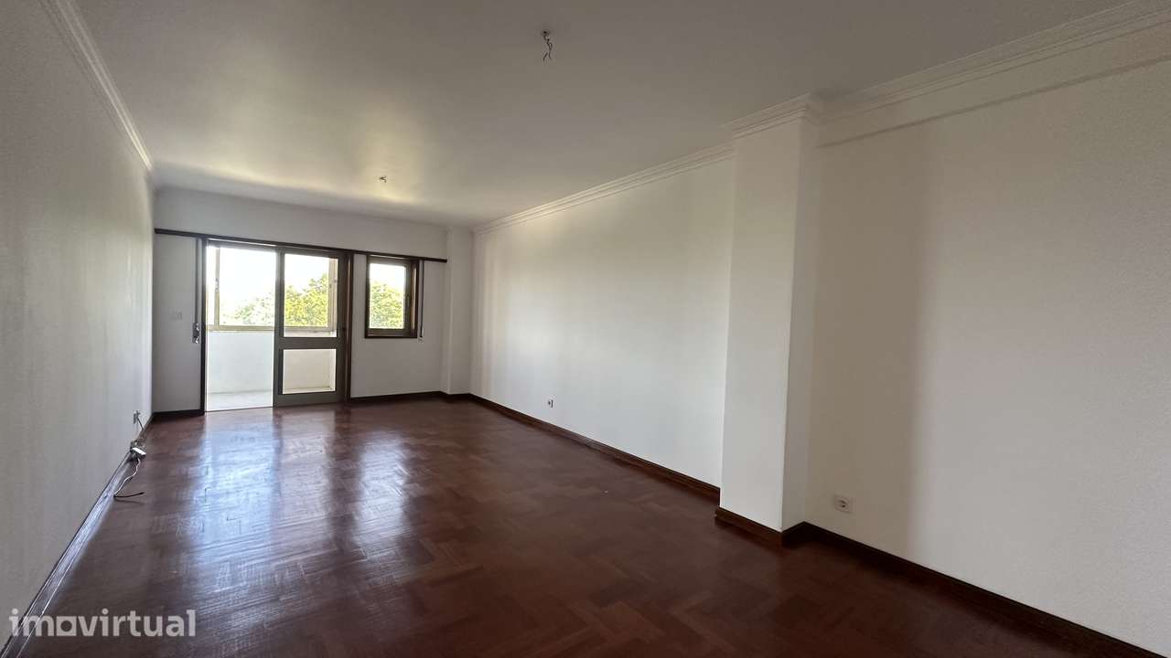 Apartamento T2 com 2 casas de banho em Matosinhos - Grande imagem: 2/39