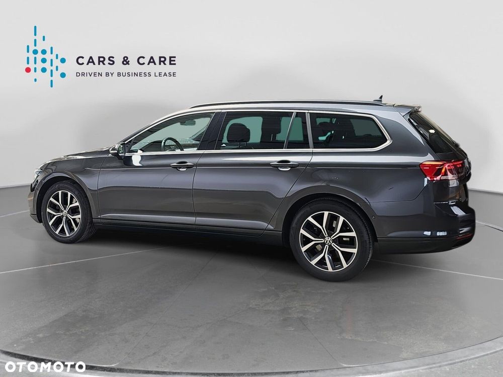 Volkswagen Passat - 28