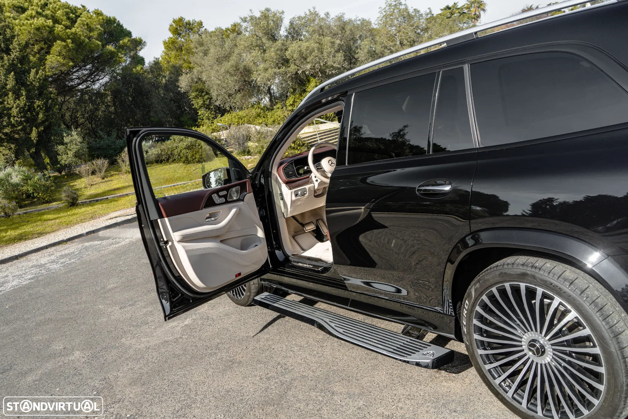 Mercedes-Benz GLS 600 Maybach 4Matic - 9