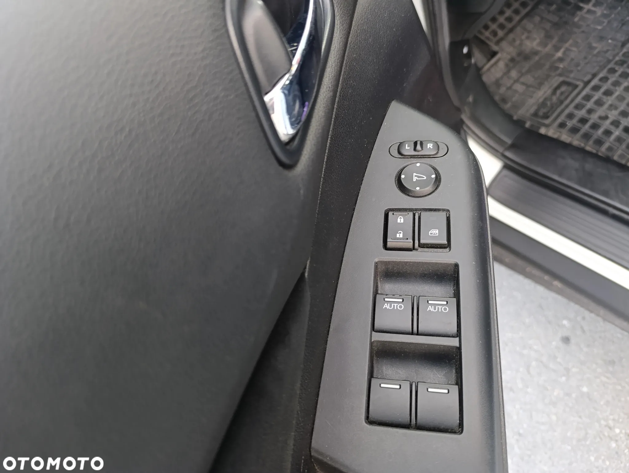 Honda CR-V 2.0 Comfort (2WD) - 15