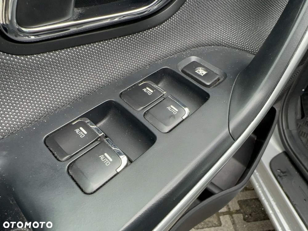 Kia Ceed 1.6 CRDi L - 12