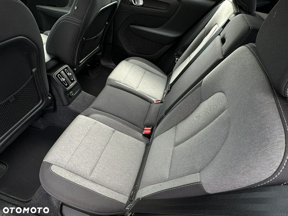 Volvo XC 40 - 17