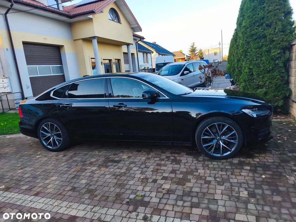 Volvo S90