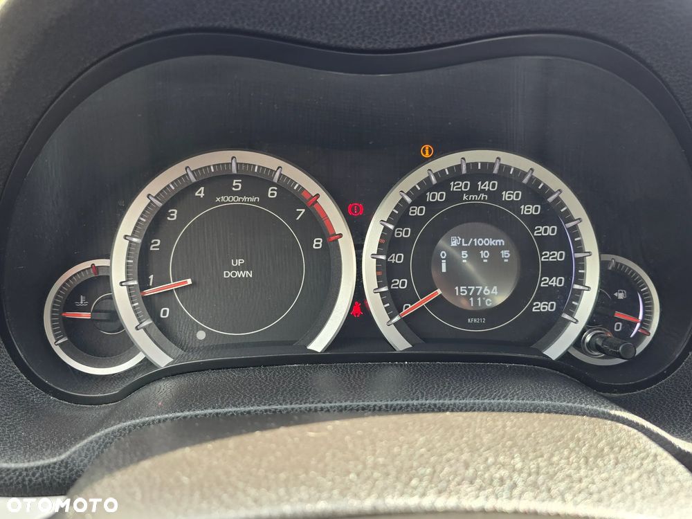 Honda Accord 2.0 Elegance Advantage - 26