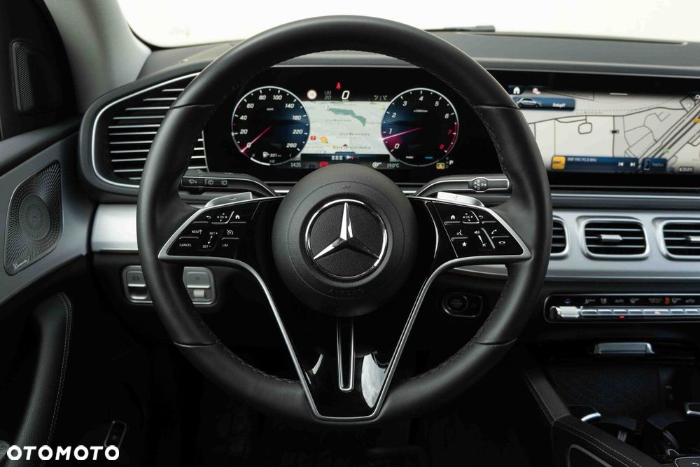 Mercedes-Benz GLE - 26