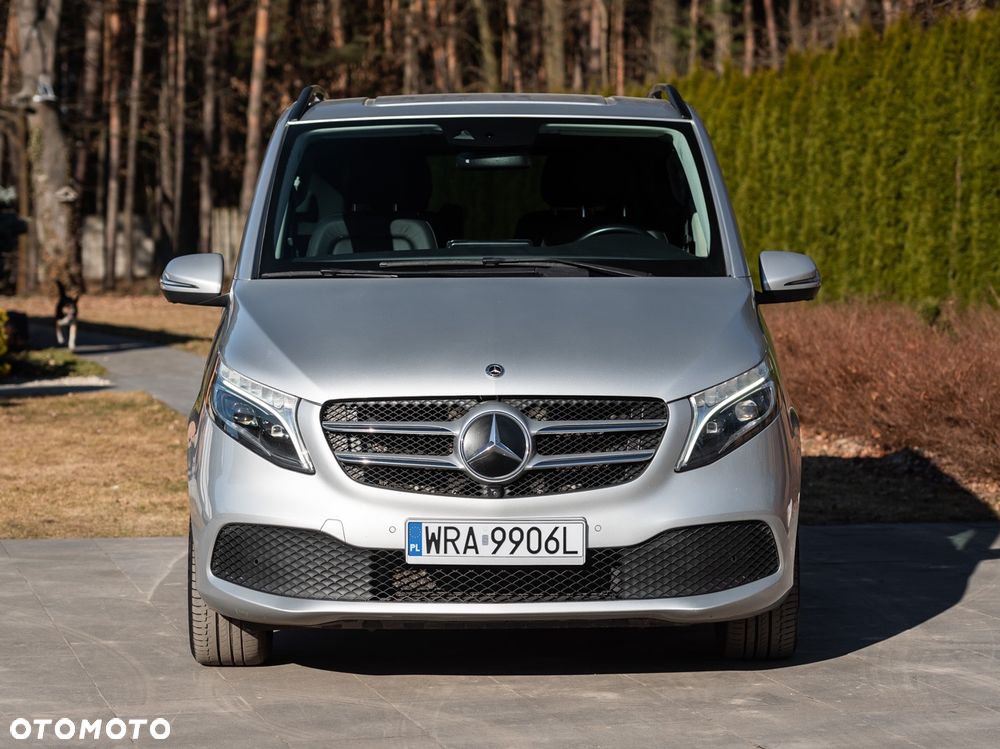 Mercedes-Benz Klasa V 300 d lang 4Matic 9G-TRONIC Exclusive Edition - 27
