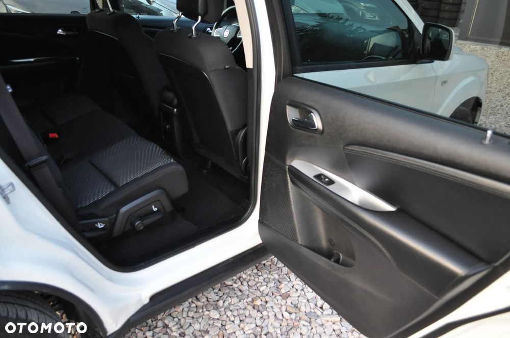 Fiat Freemont 2.0 Multijet Urban - 17