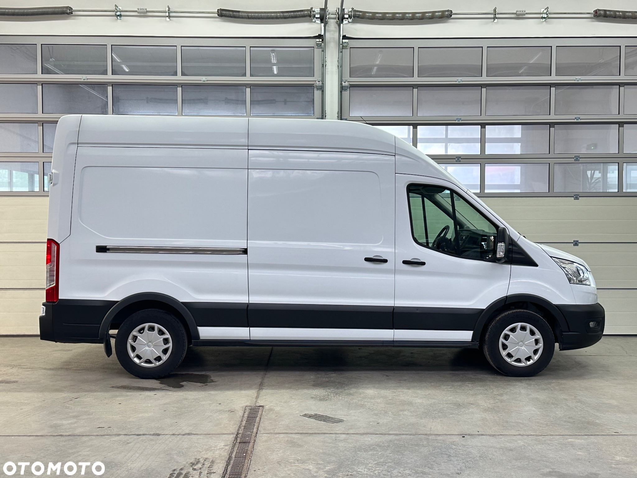 Ford Transit - 4