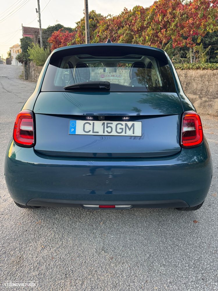 Fiat 500e 42kWh ICON — fotografia 25