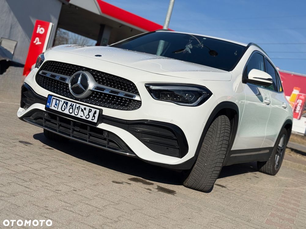 Mercedes-Benz GLA 200 d 8G-DCT AMG Line - 3