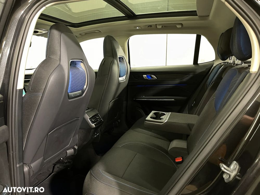 Lynk&Co 01 - 13