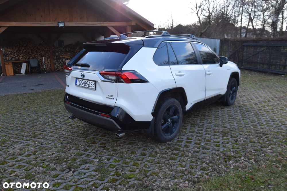 Toyota RAV4 - 4