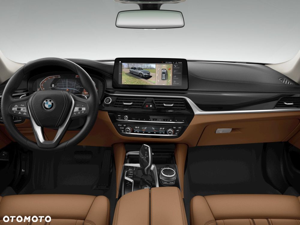 BMW Seria 5 530d xDrive mHEV Luxury Line sport - 7