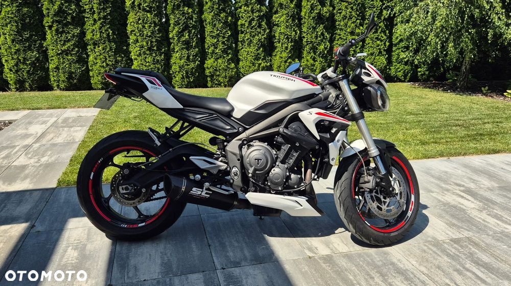 Triumph Street Triple - 7