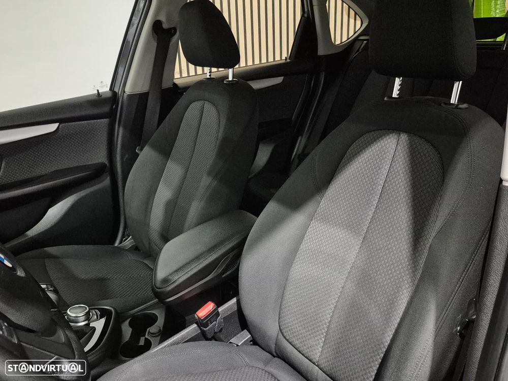 BMW 216 Active Tourer d Advantage - 28