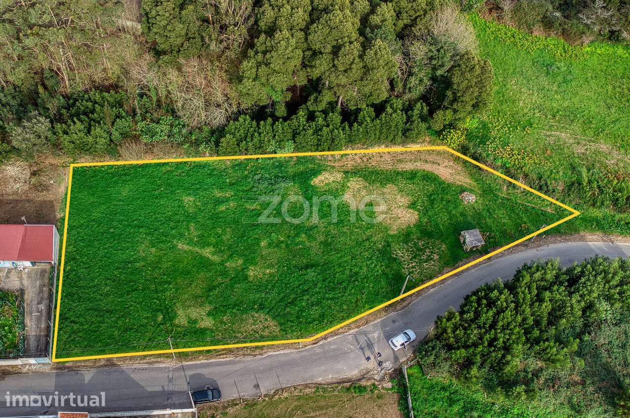 Terreno Localizado em Anta/ Espinho, com uma área total de 1490m². - Grande imagem: 2/11