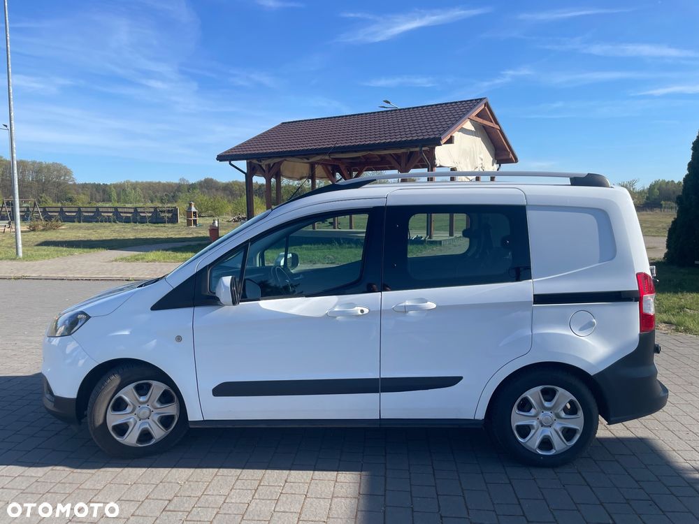 Ford Transit Courier Trend - 12