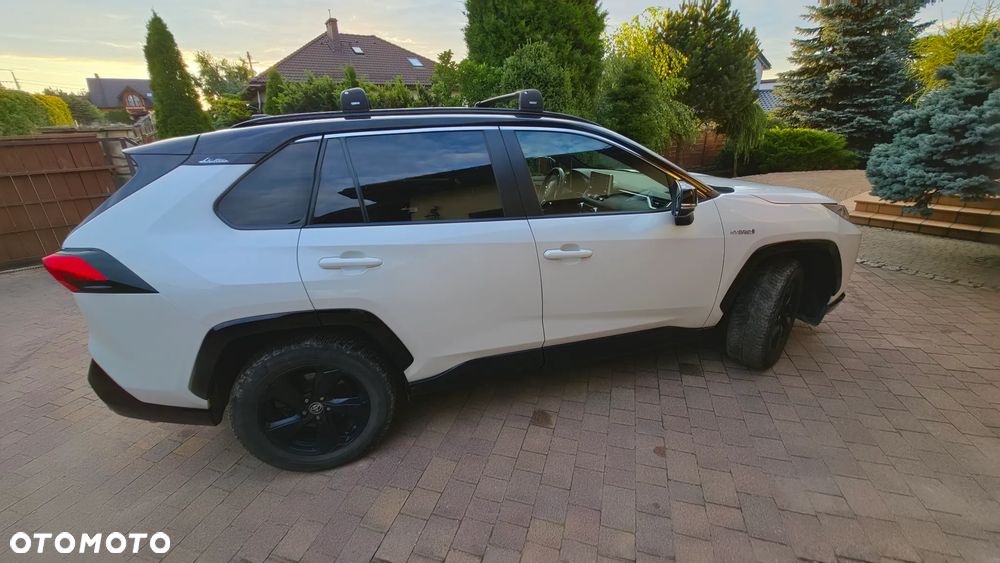 Toyota RAV4 - 4