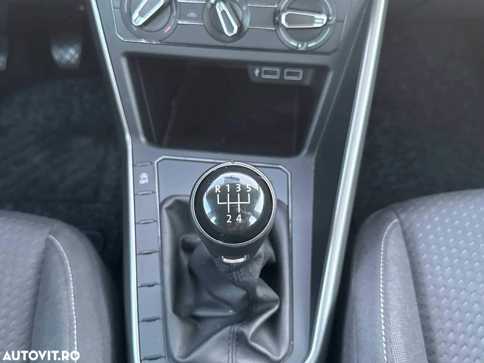 Volkswagen Polo 1.0 TSI Comfortline - 30
