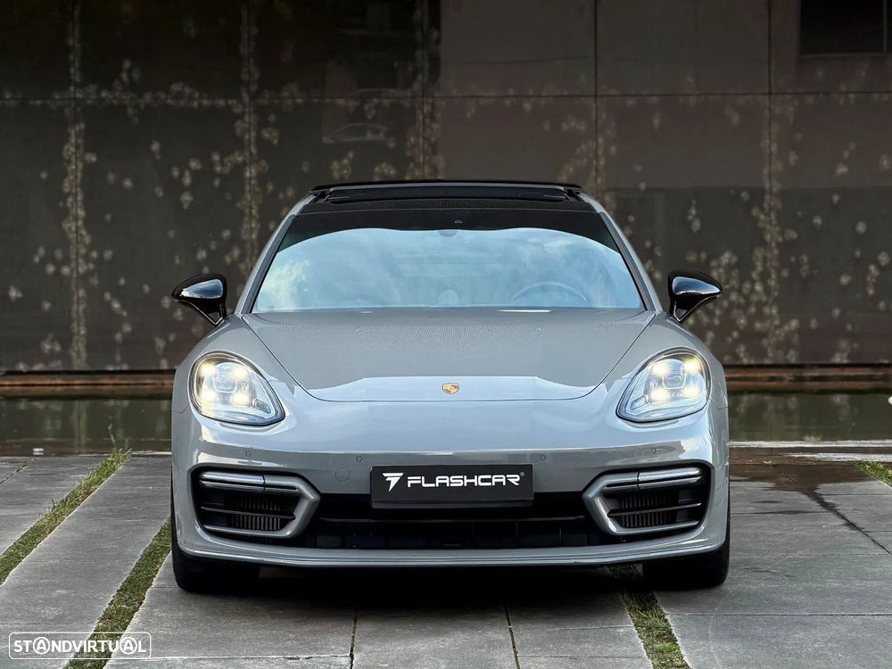 Porsche Panamera 4 E-Hybrid Platinum Edition com PDLS - 60