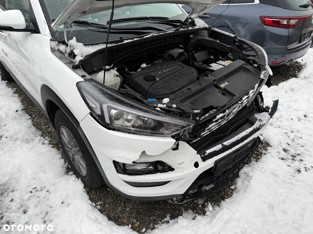 Hyundai Tucson blue 1.6 CRDi 4WD Premium - 19