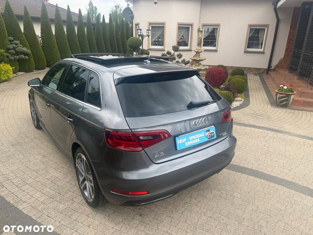 Audi A3 Sportback 1.4 TFSI e-tron S line Sportpaket - 11