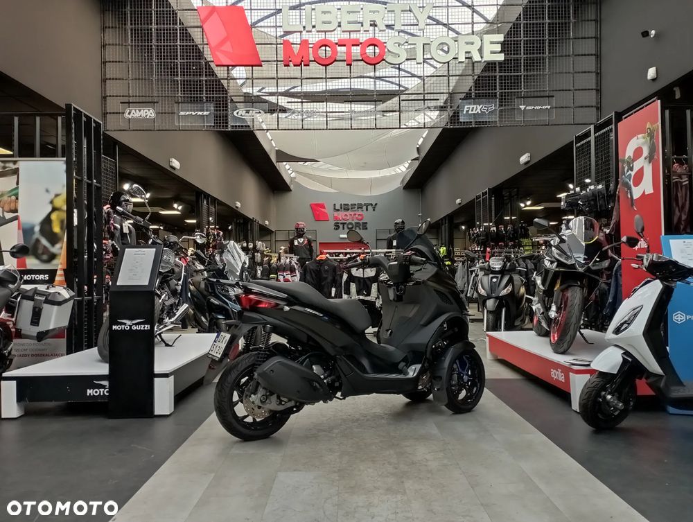 Piaggio MP-3 - 7