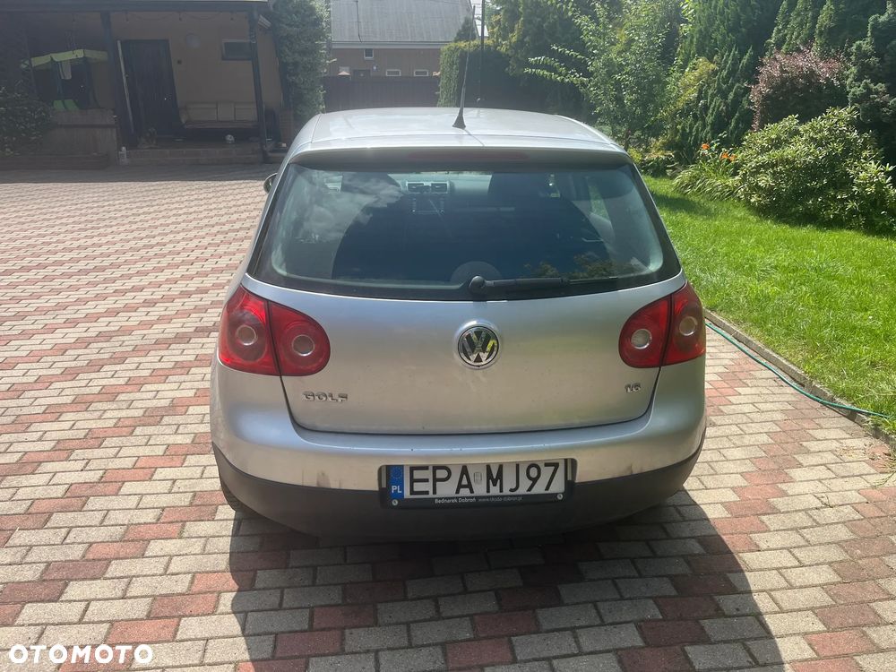 Volkswagen Golf 1.6 Team - 2