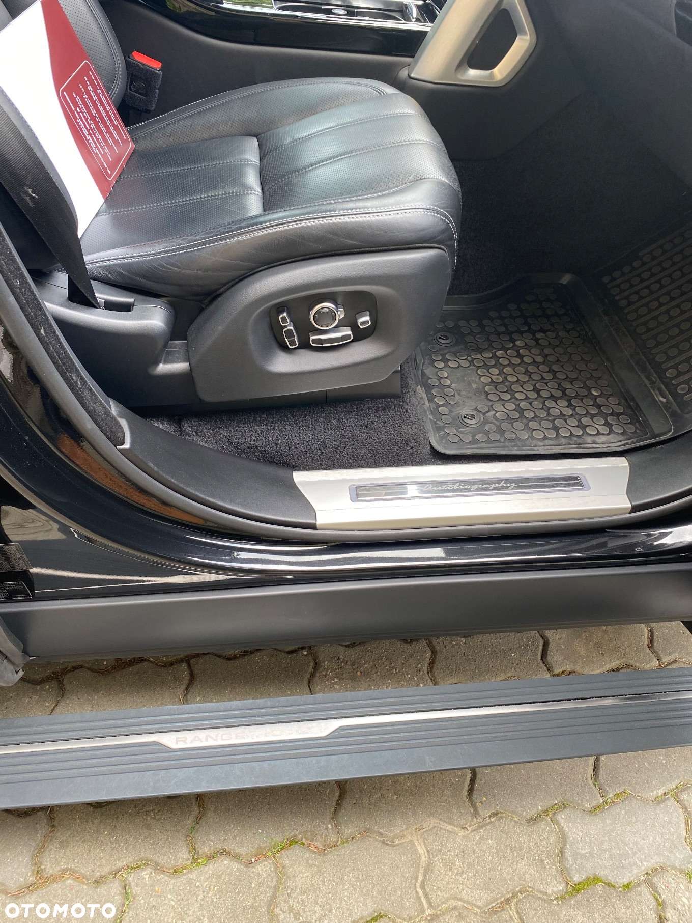 Land Rover Range Rover 4.4SD V8 AB Black - 23