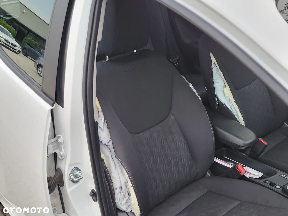 Toyota Corolla Cross 1.8 Hybrid Comfort - 30