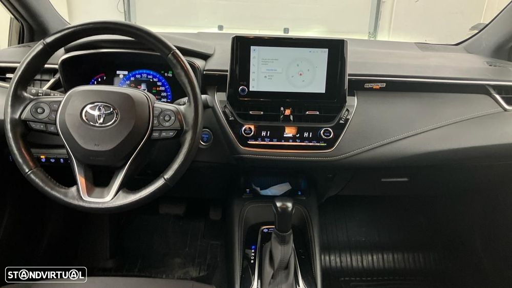 Toyota Corolla Touring Sports 1.8 Hybrid Active - 4