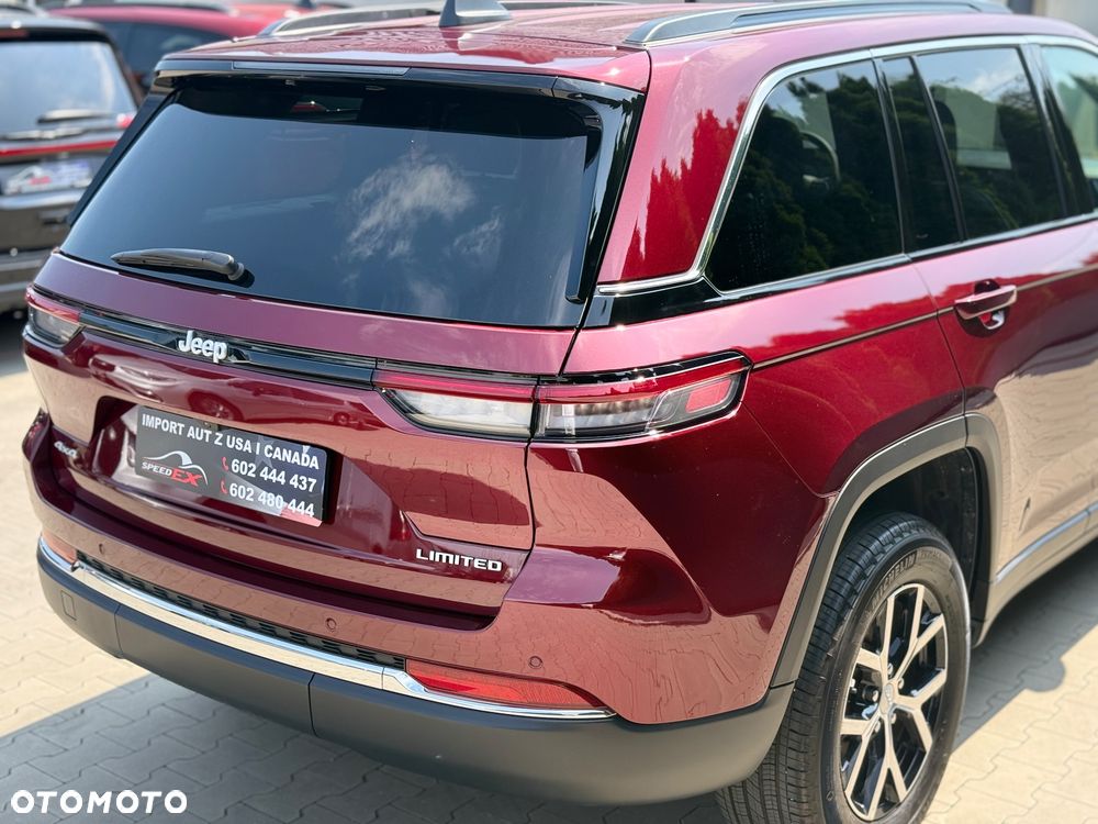 Jeep Grand Cherokee - 13