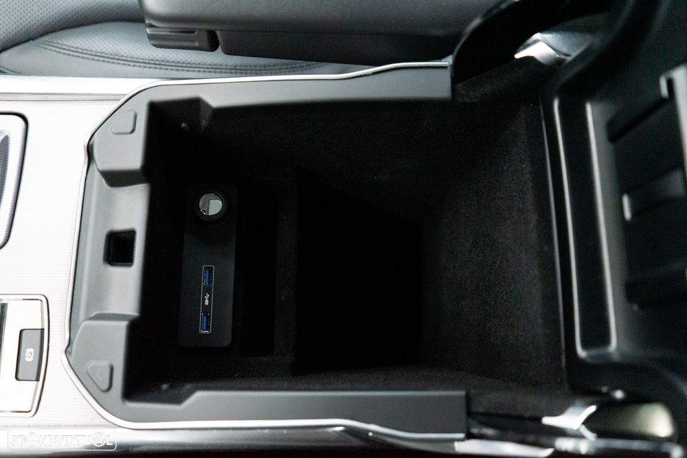 Land Rover Range Rover Sport 2.0 SD4 HSE - 30