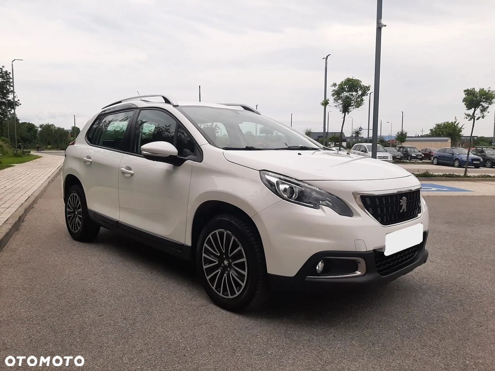 Peugeot 2008 1.5 BlueHDi Active S&S - 5