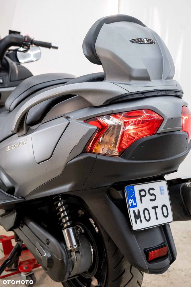 Suzuki Burgman - 18