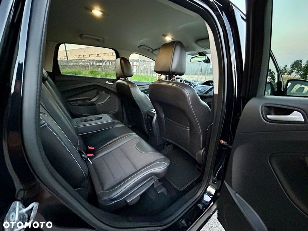Ford Kuga - 21