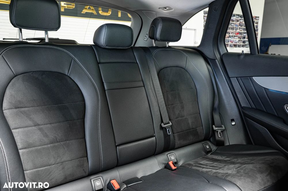 Mercedes-Benz GLC 250 d 4MATIC 9G-TRONIC AMG Line - 10