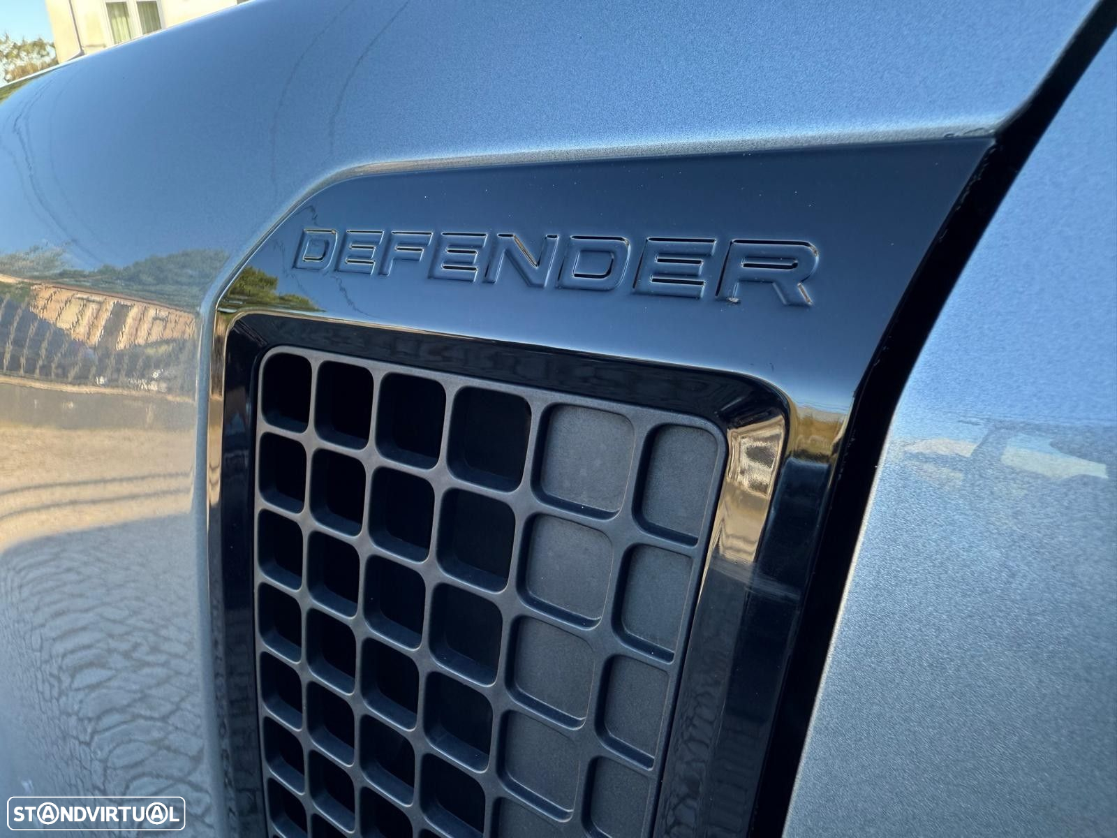 Land Rover Defender 110 D250 X-Dynamic HSE - 7