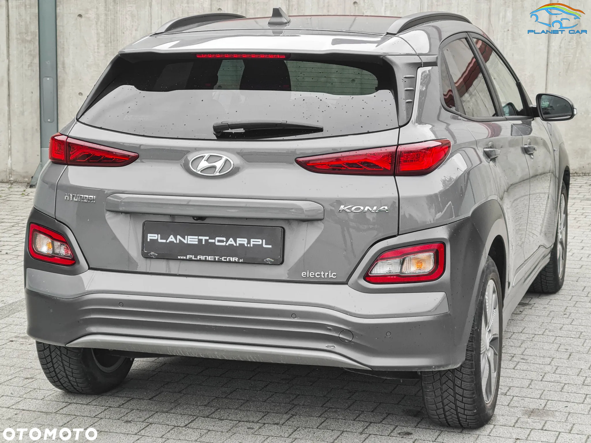 Hyundai Kona Electric 64kWh Premium - 12
