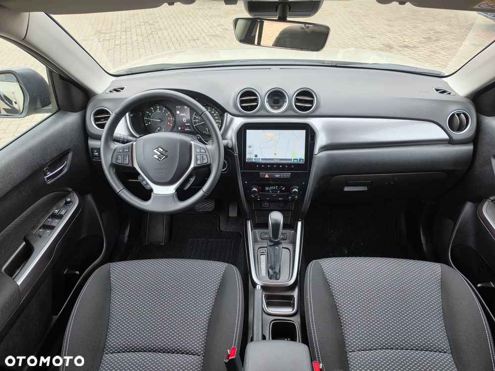 Suzuki Vitara - 11