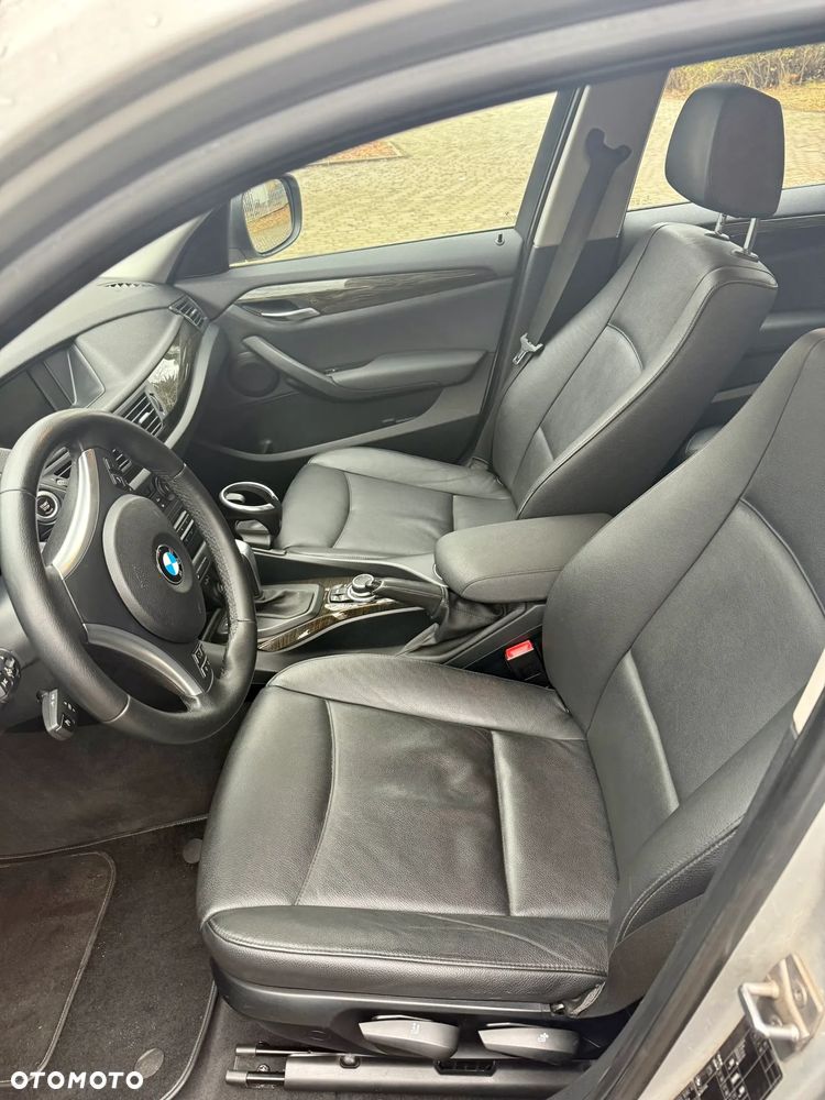 BMW X1 xDrive20d - 8