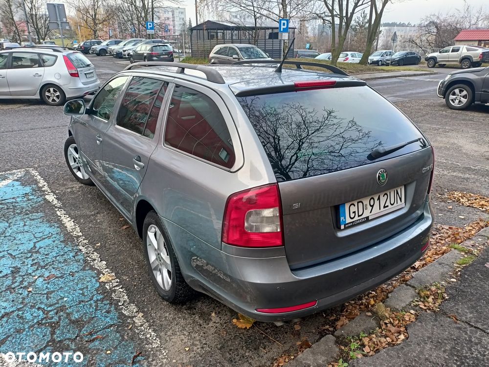Skoda Octavia 1.4 TSI Ambiente DSG - 6